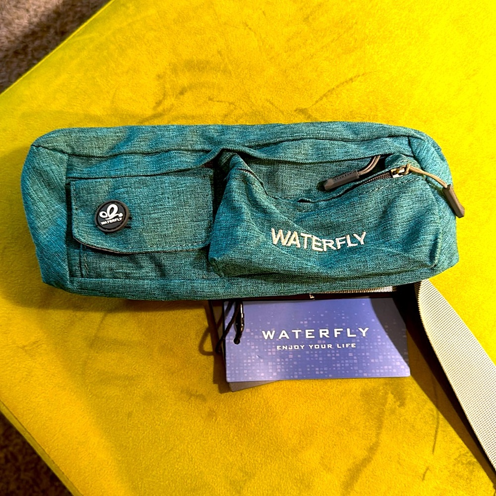 🌟Waterfly Waist Bag Brand New🌟